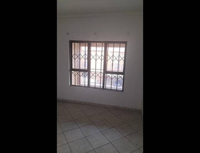 2 BEDROOM PROPERTY TO RENT IN ELSPARK